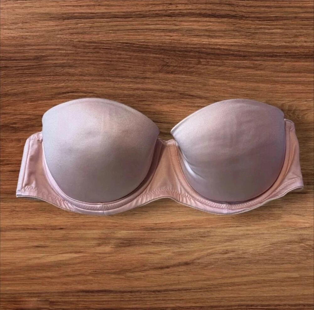 Victoria’s Secret Pink Satin Strapless Push-Up Bra 34B